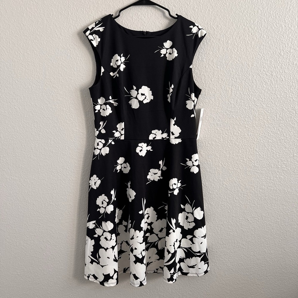 Stitch Fix WISP Black White Floral Dress Sz 12 A-line  Midi NWT Cap Sleeve Zip